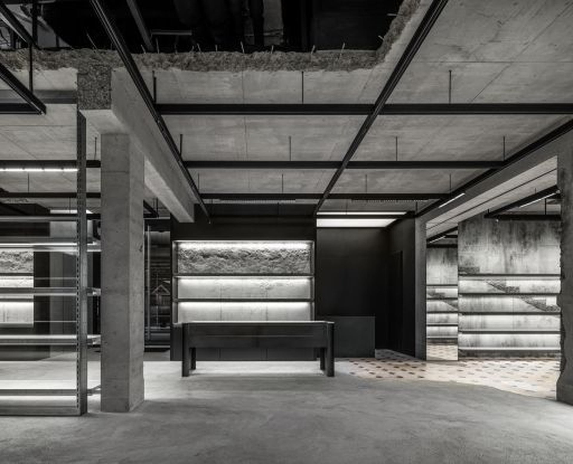 Balenciaga Taikoo Hui, Shanghai